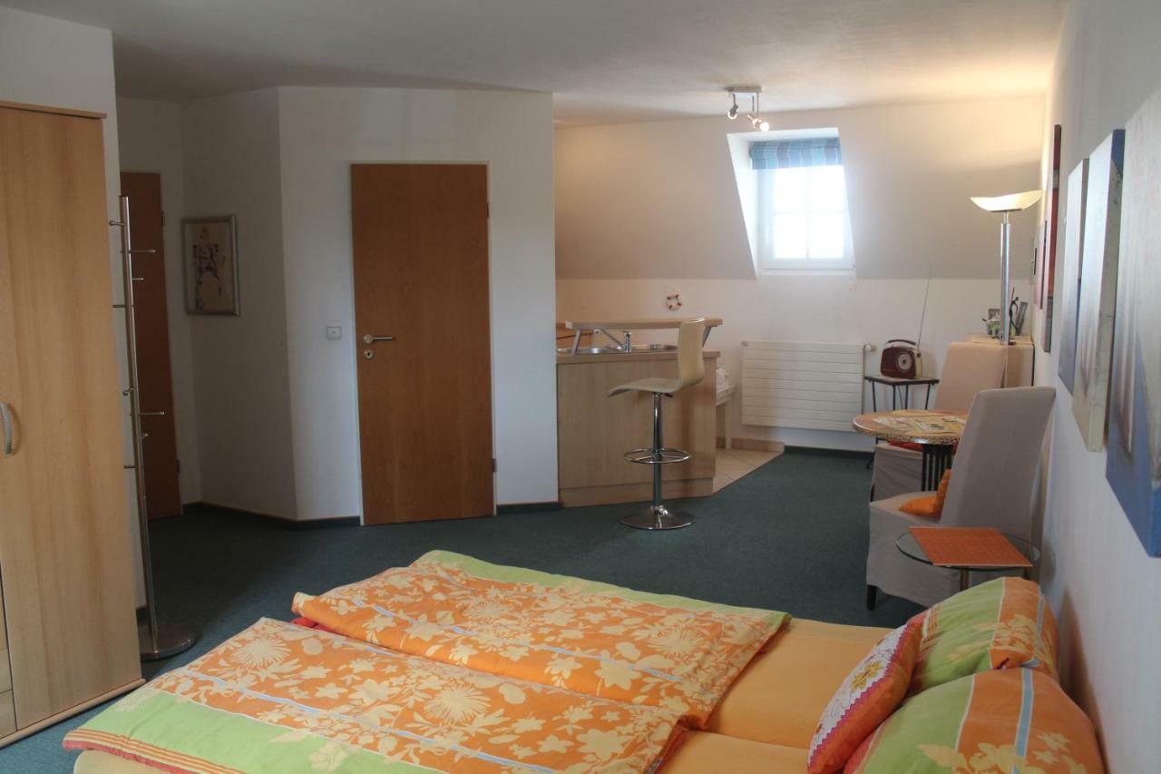 Faehrhaus Ferienwohnung 萨尔堡 外观 照片