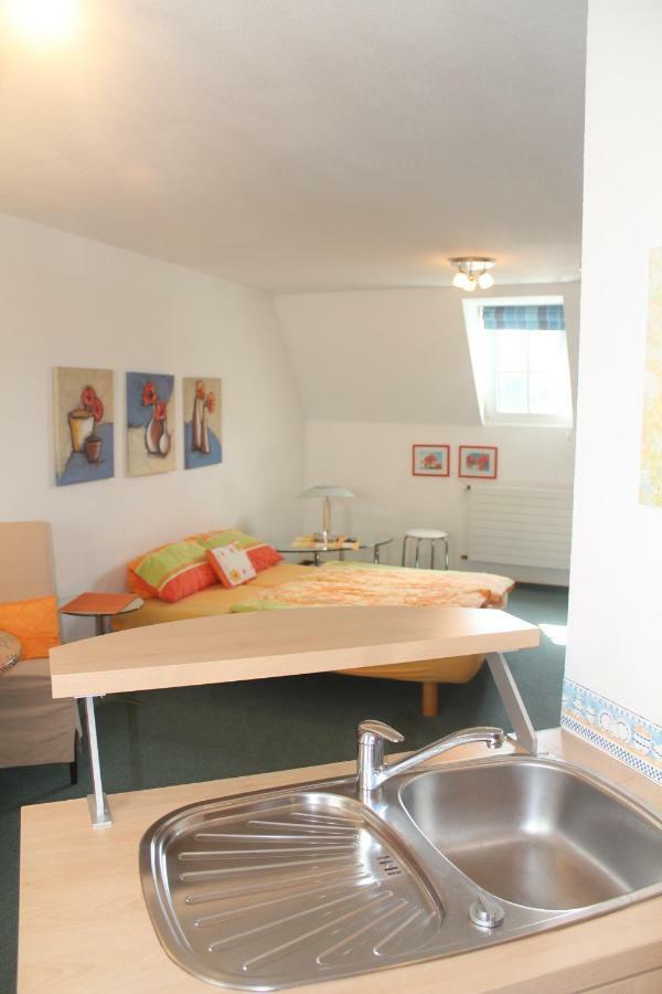 Faehrhaus Ferienwohnung 萨尔堡 外观 照片